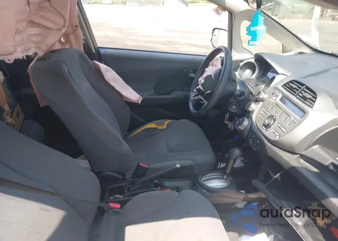 2012 Honda Fit z USA, uszkodzony, nr VIN JHMGE8H37CS005670